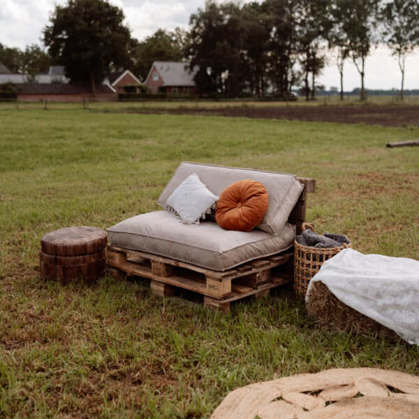 Palletlounge - met kussens
